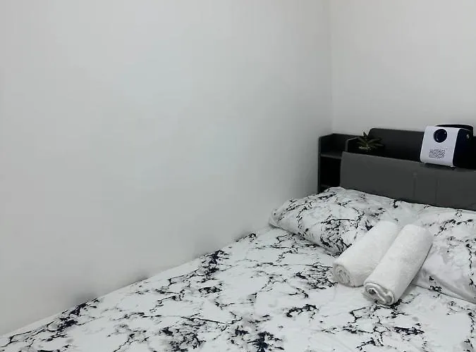 Alfonso's Crib At Fame Residences Mandaluyong, Aparthotel