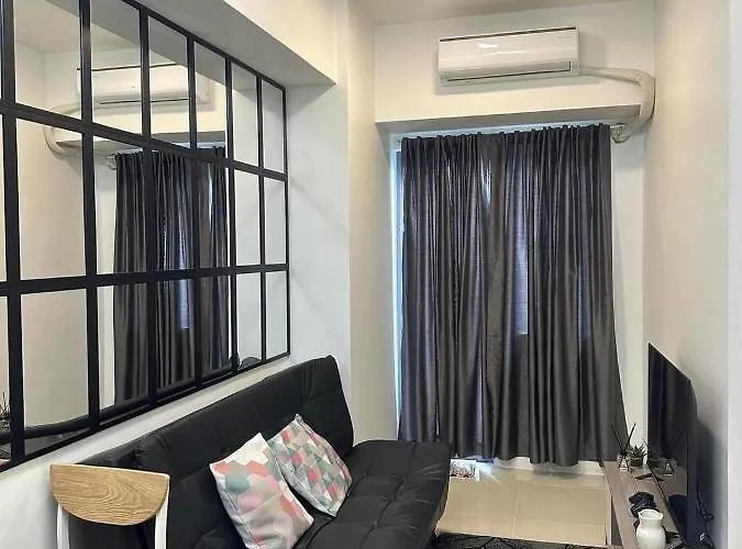 Aparthotel Alfonso's Crib At Fame Residences Mandaluyong, Manila